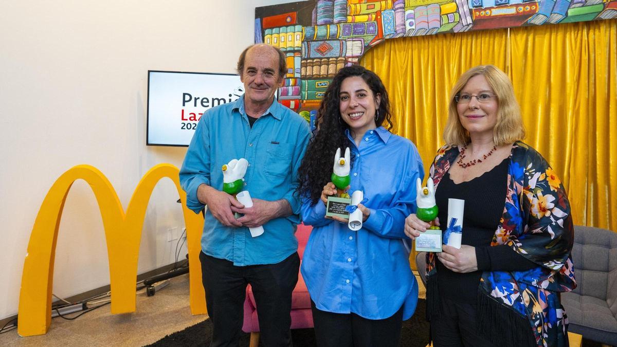 Los galardonados, esta mañana en el Salón do Libro, donde se celebró la entrega de los Premios Lazarillo, correspondientes a la edición 2024.