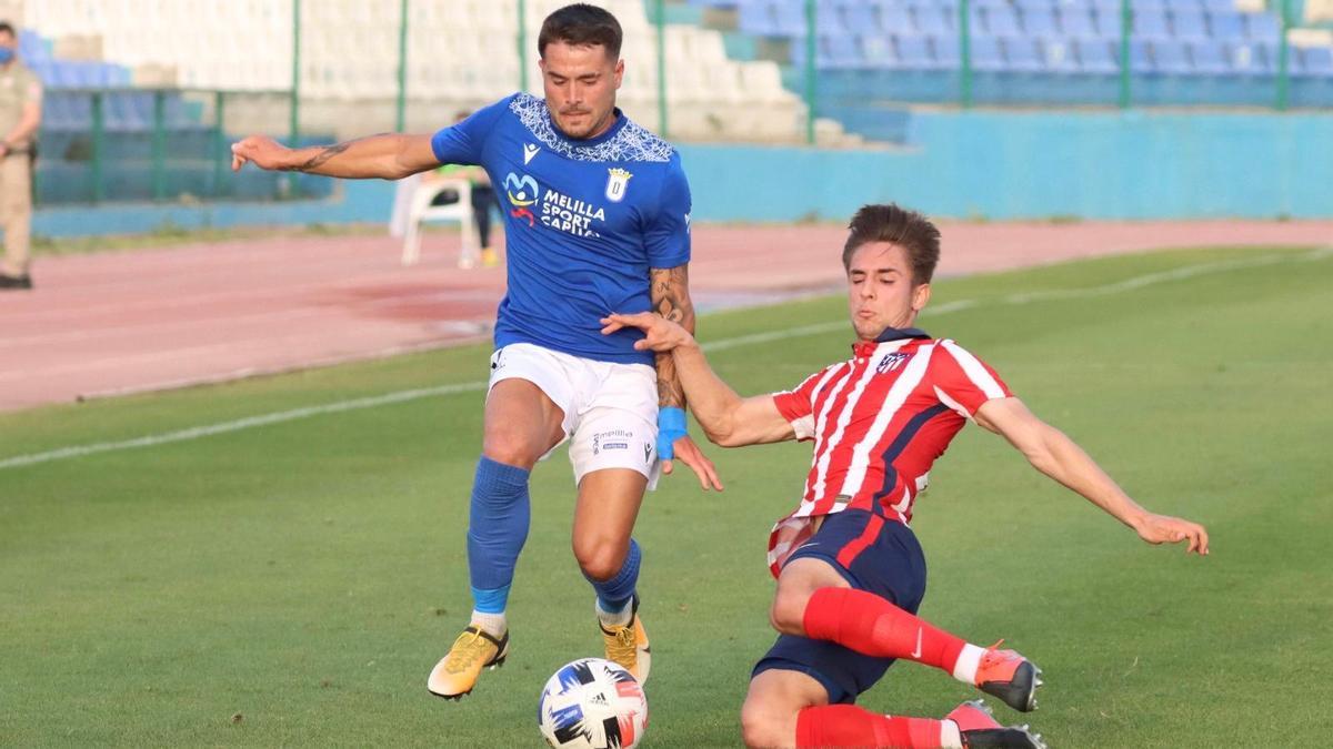 Fran García en un partido con el Melilla