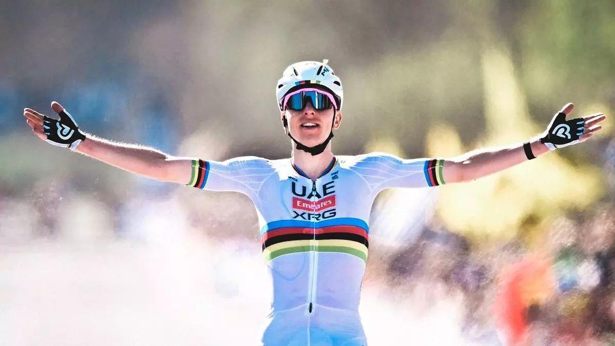 Tadej Pogacar se anota el triunfo en el Tour de Flandes de 2025.