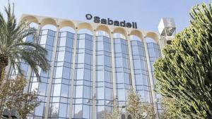 Sede del Banco Sabadell en Alicante.
