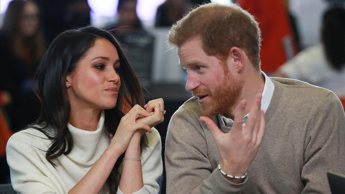 lmmarco42443164 britain s prince harry  r  and fiancee us actress meghan mar180503135249