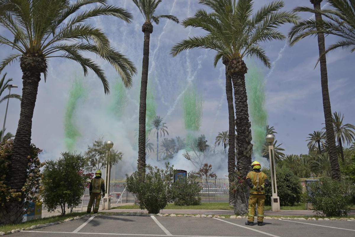 Primera mascletà de las fiestas de Elche 2025