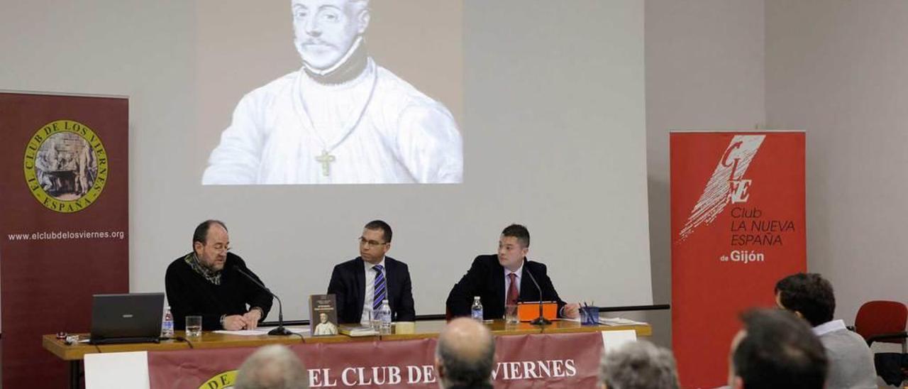 Desde la izquierda, Luis Miguel Piñera, Mario Silar y Ricardo Parente, ayer, en el Club del periódico.