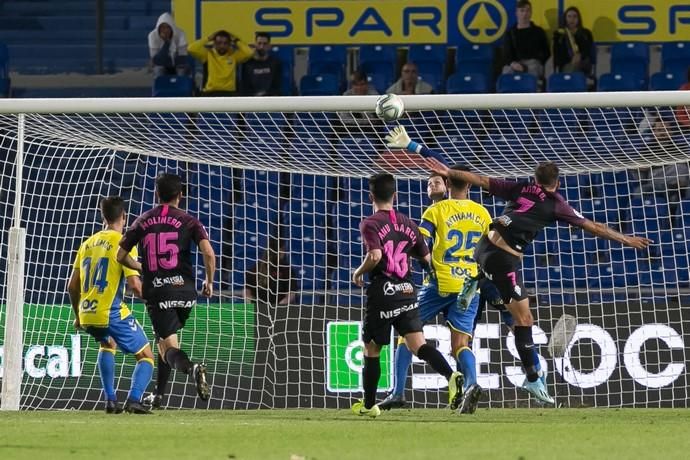 19.09.19. Las Palmas de Gran Canaria. Fútbol segunda división temporada 2019/20. UD Las Palmas - R. Sporting de Gijón. Estadio de Gran Canaria. Foto Quique Curbelo  | 19/09/2019 | Fotógrafo: Quique Curbelo