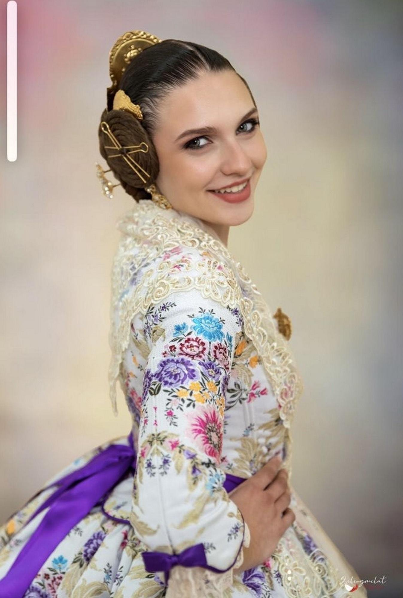 Beatriz Pedrón Ortega (Andrés Piles-Salvador Tuset)