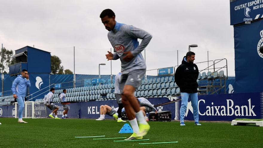 El RCD Espanyol se prepara para el encuentro contra el Real Oviedo