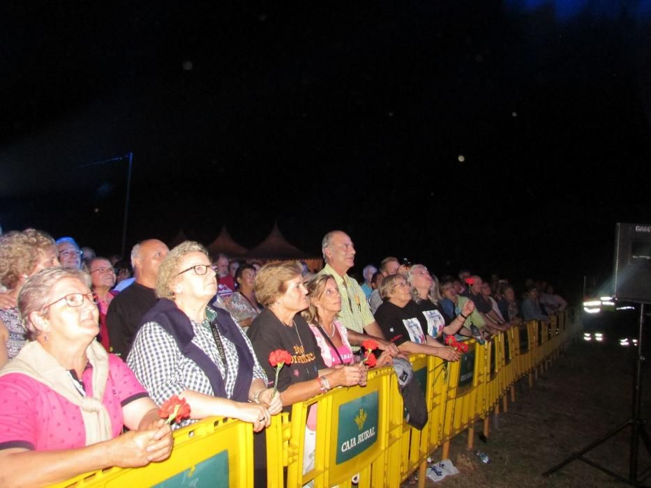 Concierto del Dúo Dinámico en las fiestas de La Guía de Llanes