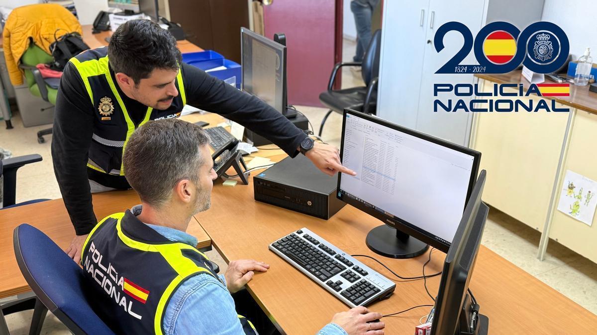 Imagen de investigadores de la Policía Nacional.