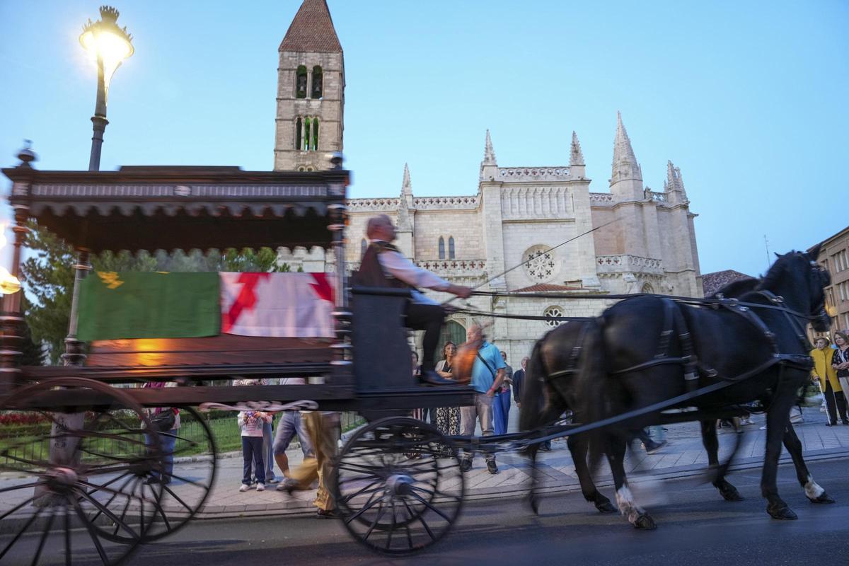 Recreación anual del funeral por las calles de Valladolid