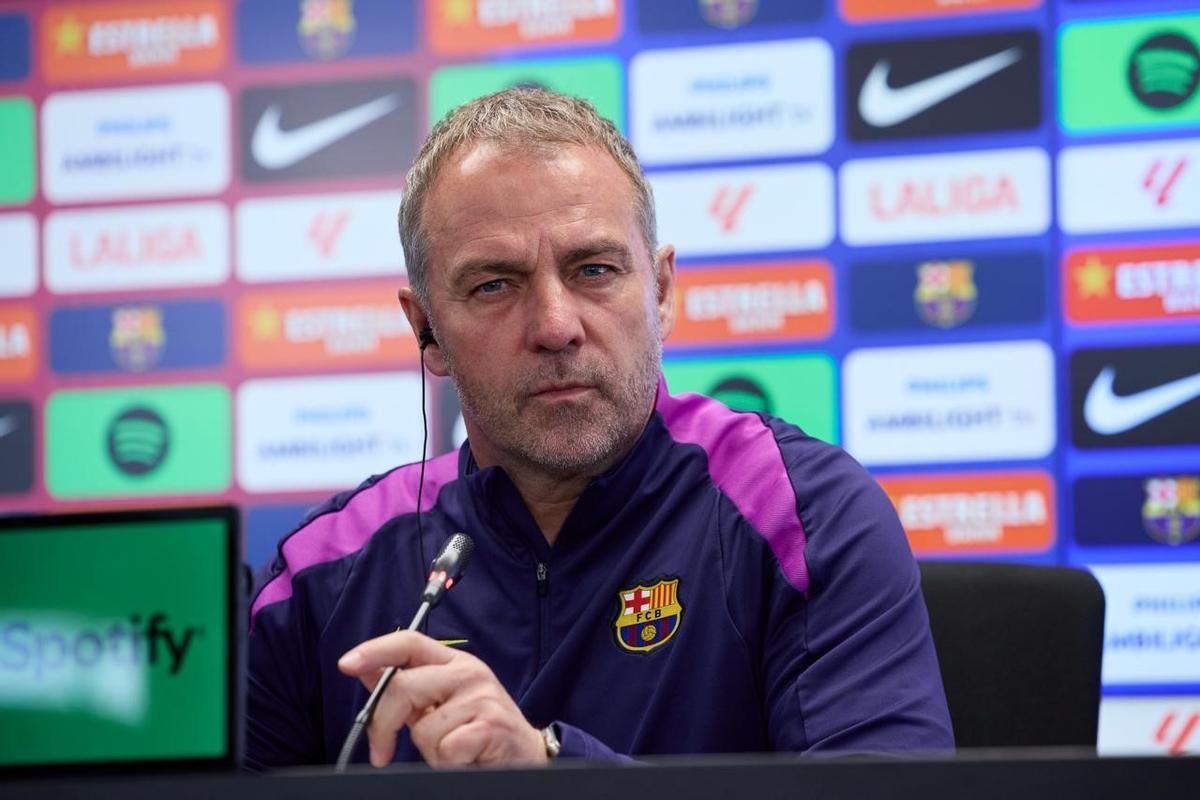 Hansi Flick, en rueda de prensa antes del Atlético - FC Barcelona de Liga