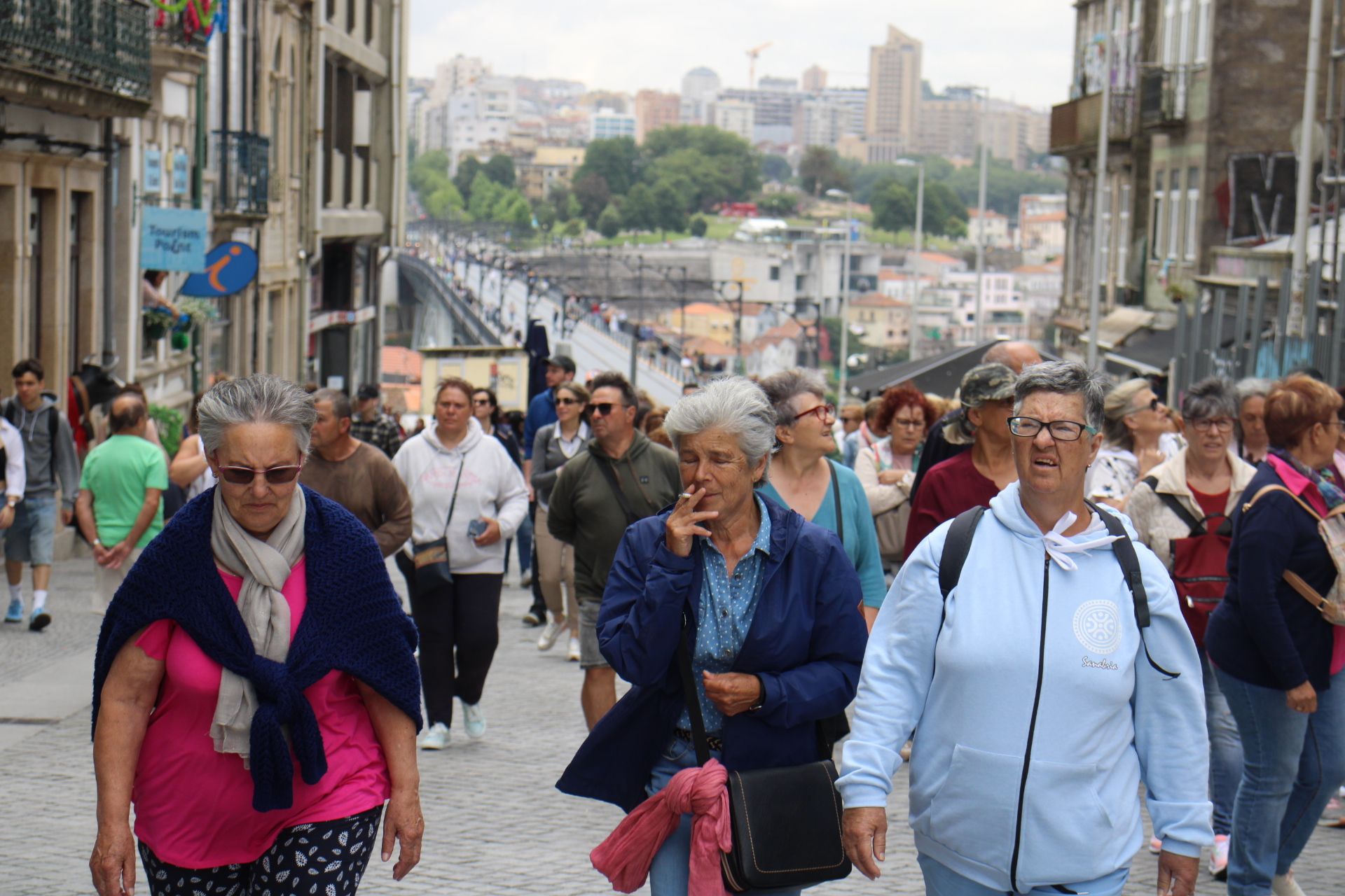 GALERÍA | Los alumnos del CEPA “estudian” la ciudad de Oporto