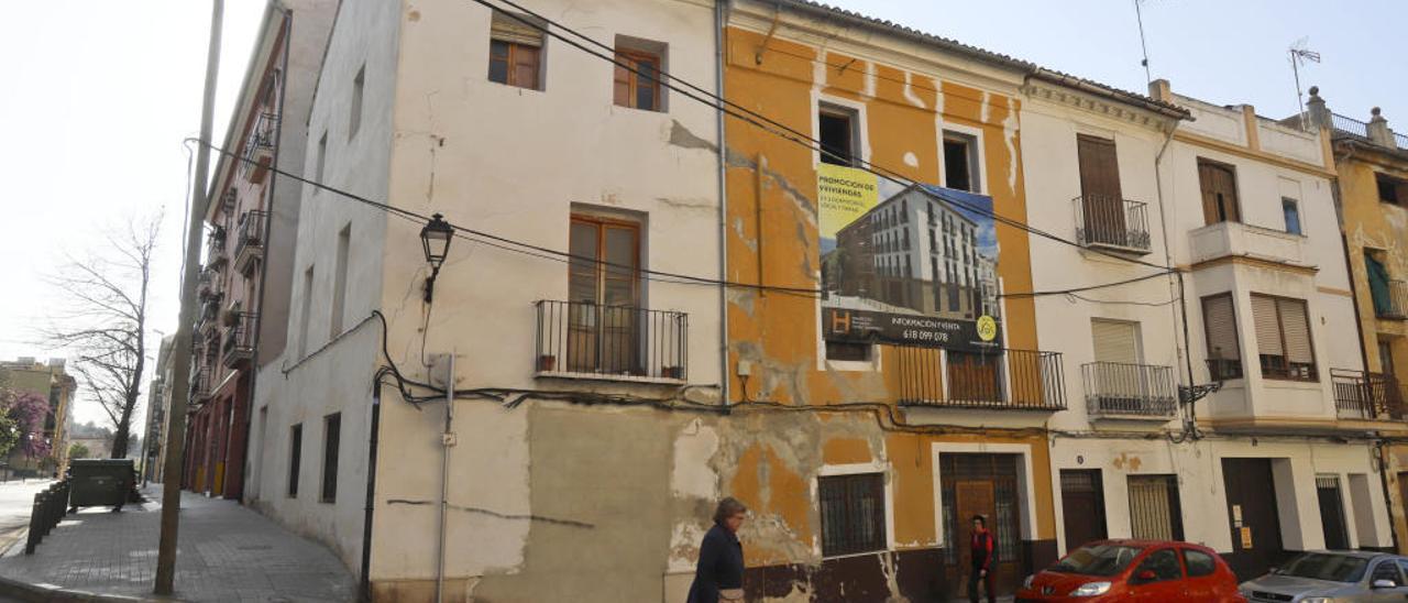 Patrimonio obliga a salvar las fachadas de Porta de Sant Jordi y a reajustar el proyecto