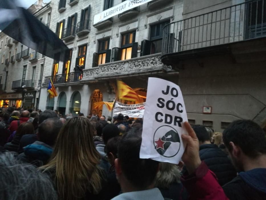 Concentració suport CDR a Girona