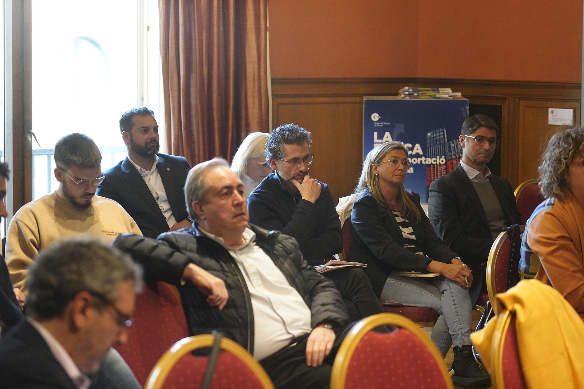 Experts analitzen la situació i les perspectives de l'economia a Girona