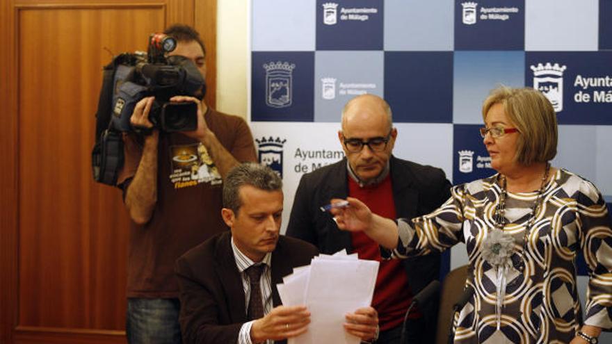 Teresa Porras, en la rueda de prensa que hoy ha ofrecido para dar explicaciones sobre los contratos menores.
