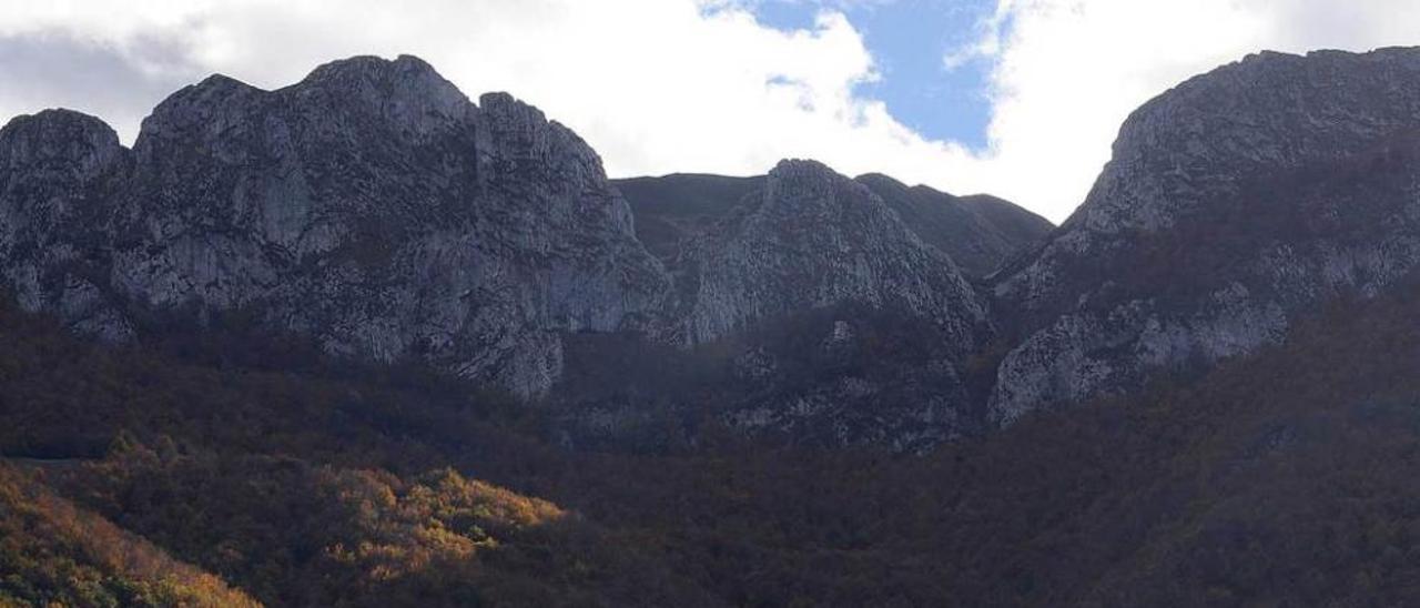 La residencia del Montepío en Felechosa.