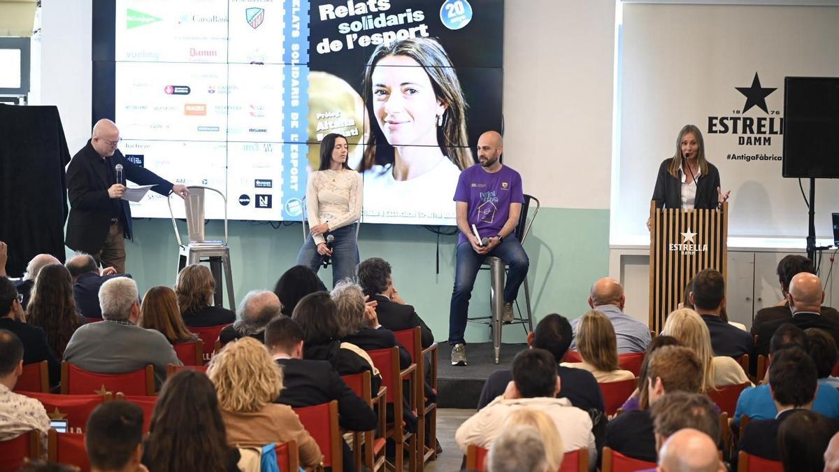 Aitana Bonmatí, en la presentación de la 20ª edición de los Relatos Solidarios del Deporte en la Antiga Fàbrica Damm.