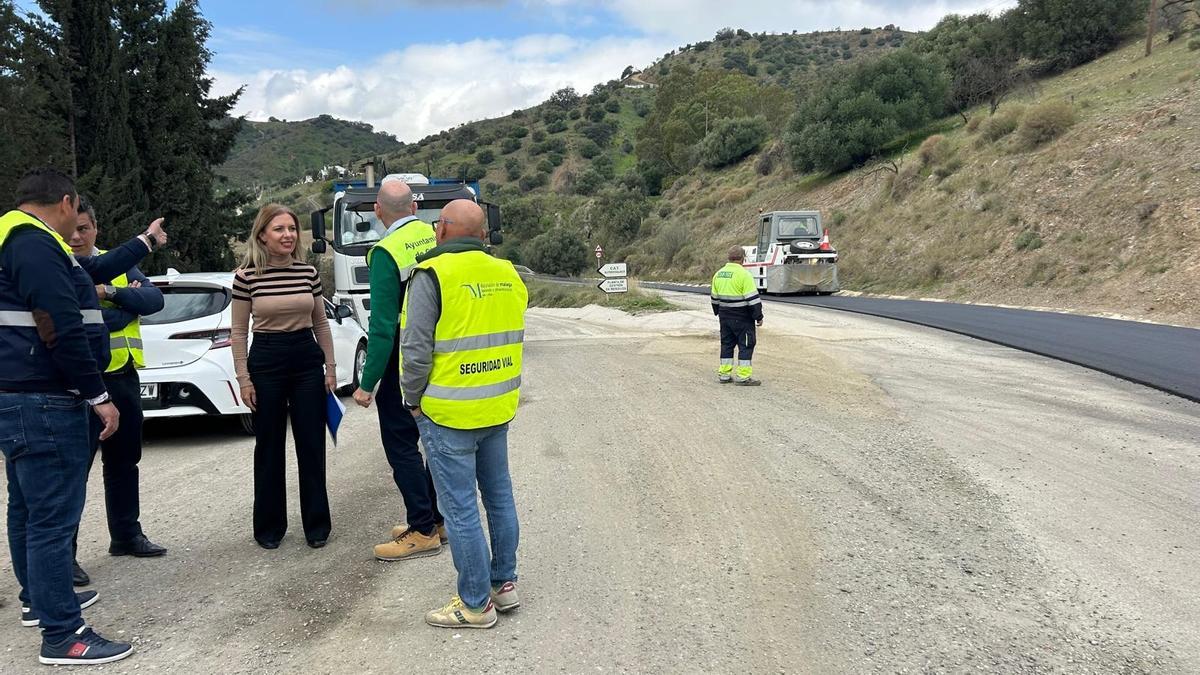La Diputación mejora la carretera MA-3400 de acceso a Sierra de Gibralgalia en Cártama.