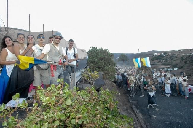 BAJADA DEL GOFIO Y DEL AGUA 2016 AGUIMES