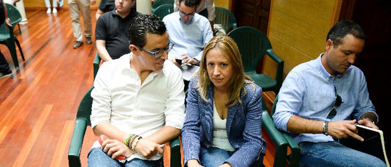 Pablo Rodríguez, Rosa Dávila y Gustavo Viera.