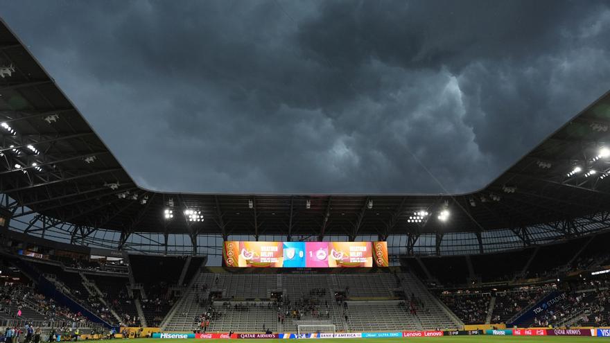 El &#039;enemigo&#039; oculto de Infantino: tormentas eléctricas, amenazas de tornados y suspensiones incalculables