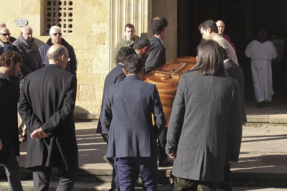 Funeral por Juan Fombona, el joven atropellado en Somió