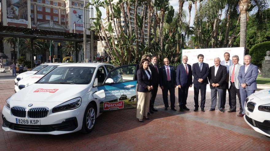Pascual presenta en Málaga su nueva flota de cerca de 80 coches ecológicos