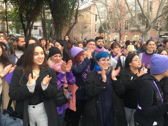 Manifestación feminista en Palma alternativa a favor de los derechos trans