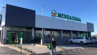 "Rectificad", enfado entre los clientes de Mercadona por la retirada de esta bebida típica de verano