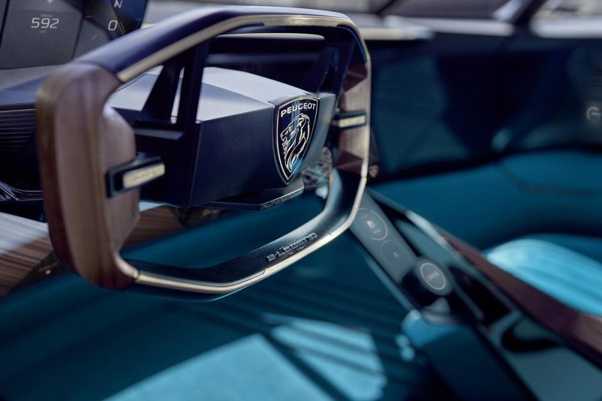 El Peugeot e-Legend Concept