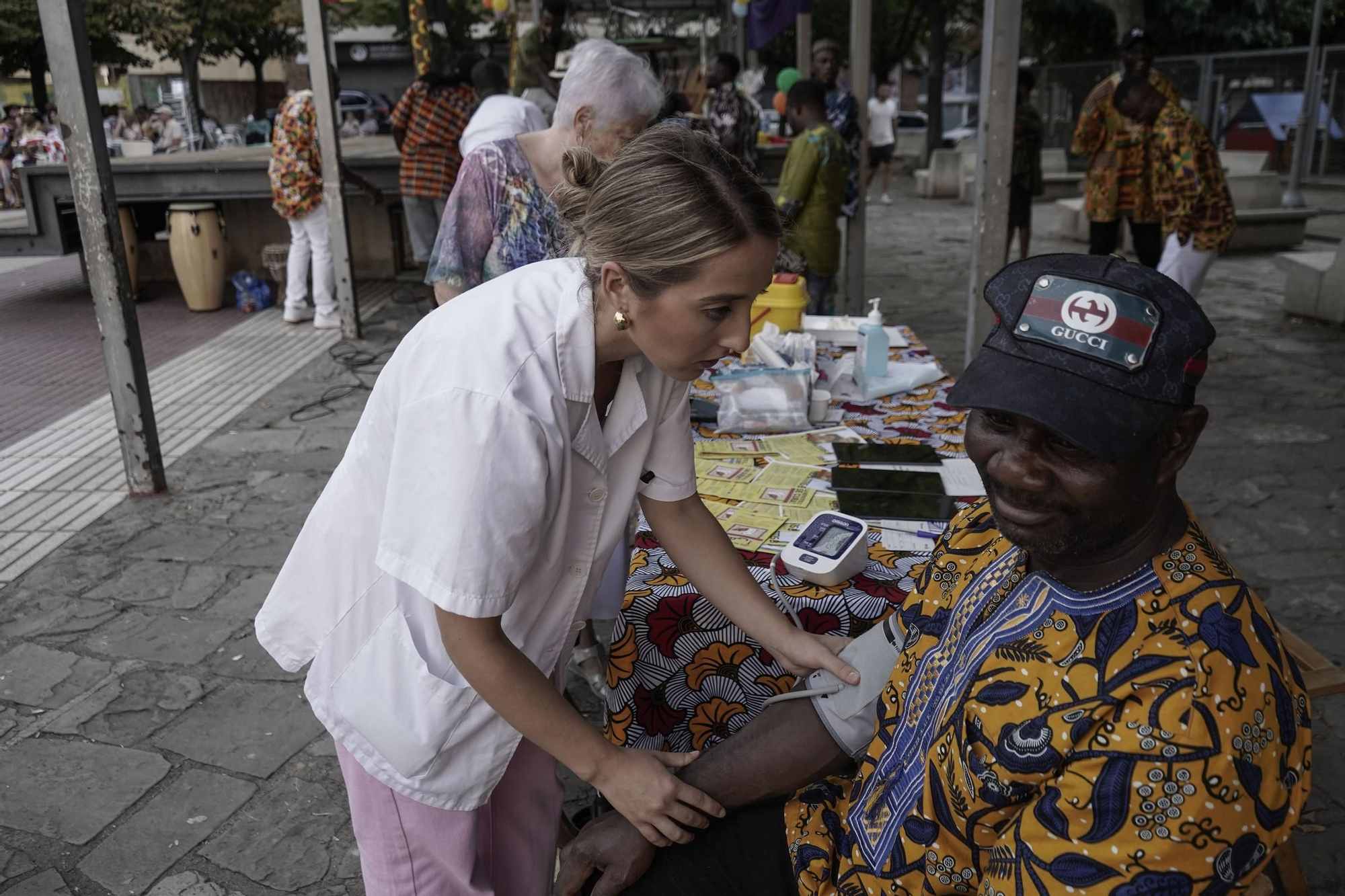 Totes les imatges de la festa solidària de la comunitat de Ghana