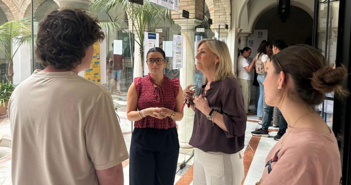 En las clases se fomenta la participación del alumnado.