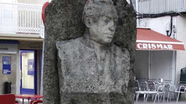 El busto del cangués en los Jardines de Soage. // Carmen Giménez