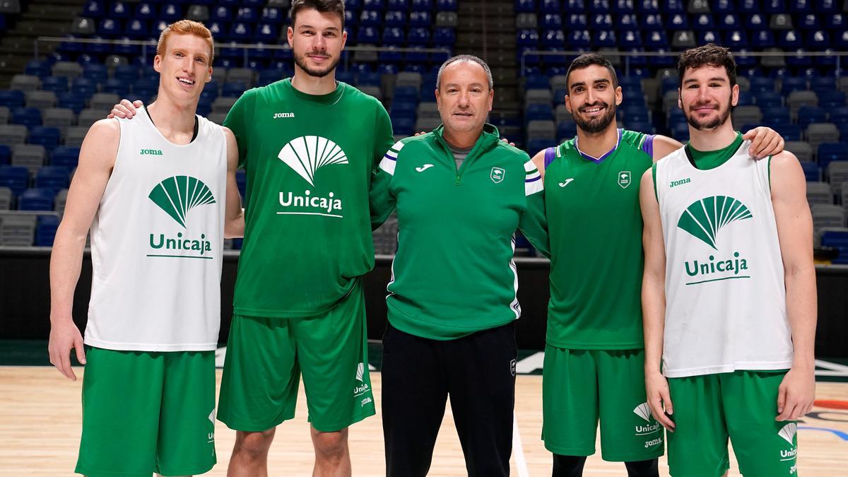 Los internacionales del Unicaja convocados por Scariolo