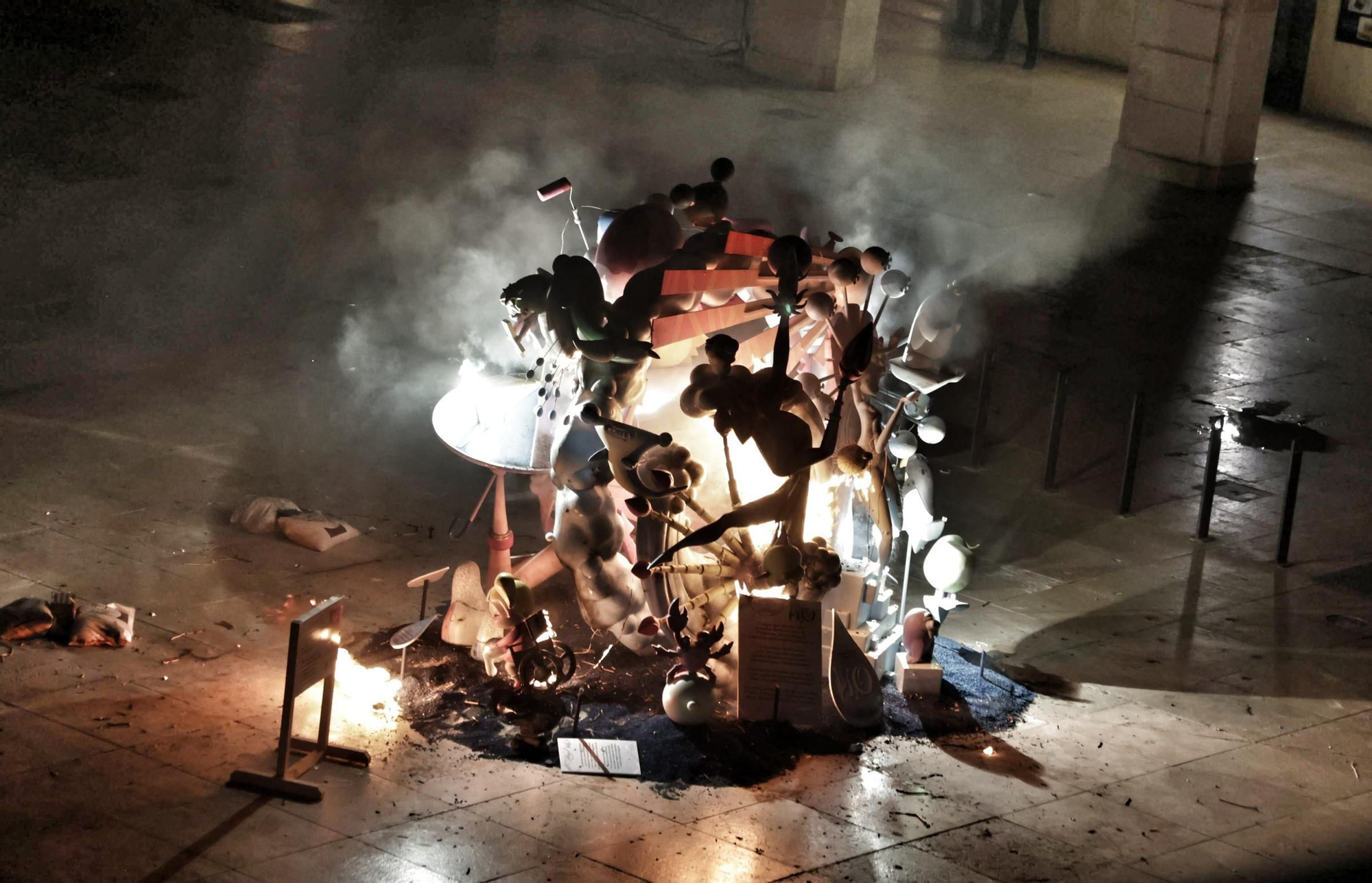 Cremà de la Hoguera Oficial adulta, “Identidad”