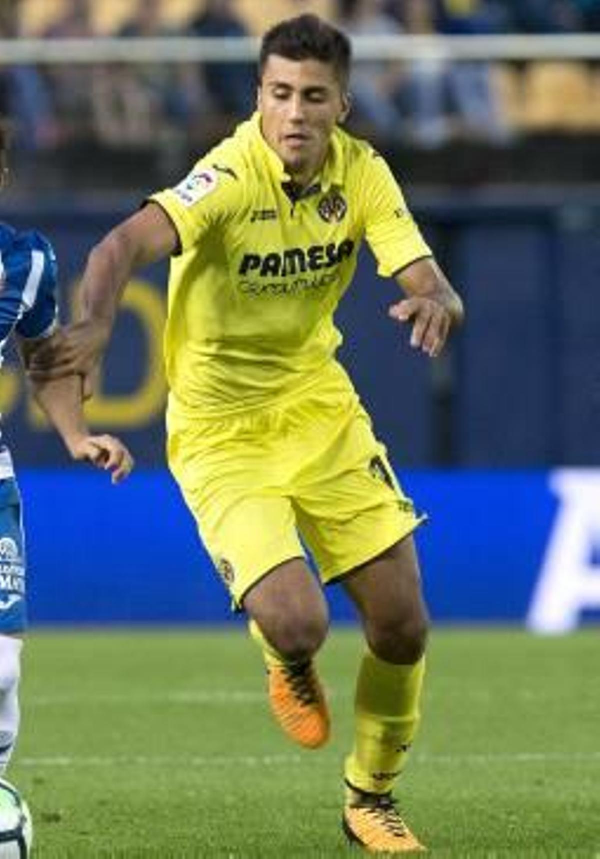 Rodrigo Hernández en un partido.