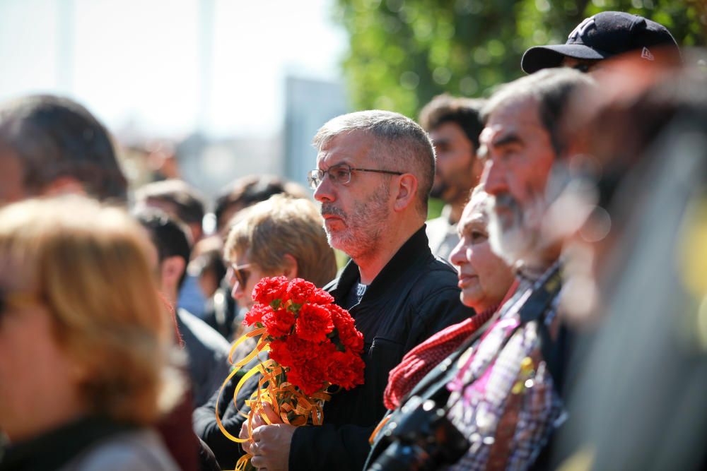 Homenaje en el Mur de la Memòria “para que las notas libres no dejen de sonar”