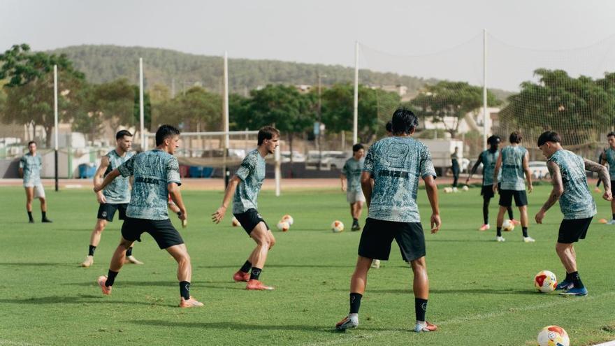 Comienza la 'era Raúl Llona' en la UD Ibiza