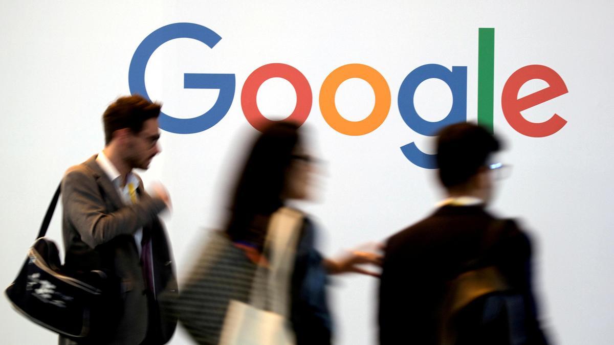 Un logo de Google en París en una imagen de archivo.
