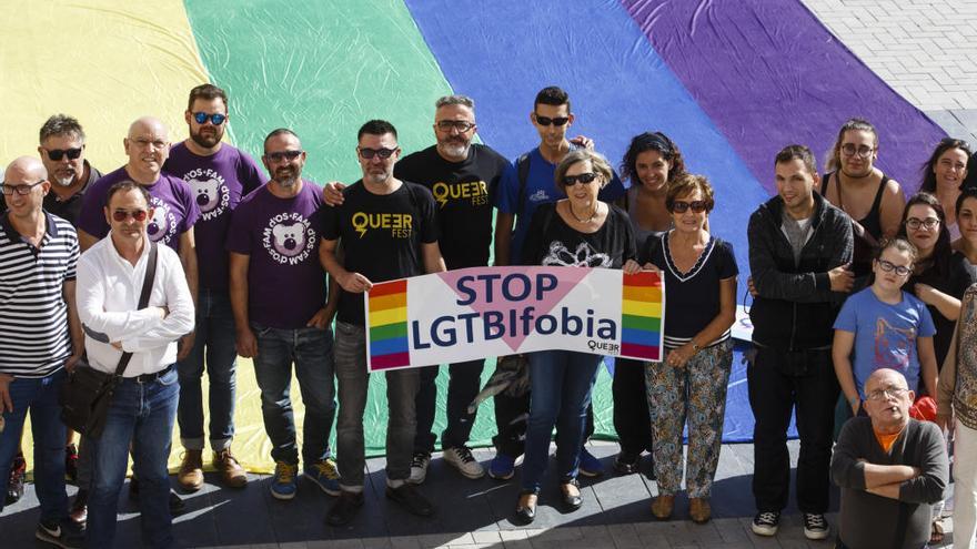 «Es sorprendente que siga habiendo estos reductos de intolerancia»