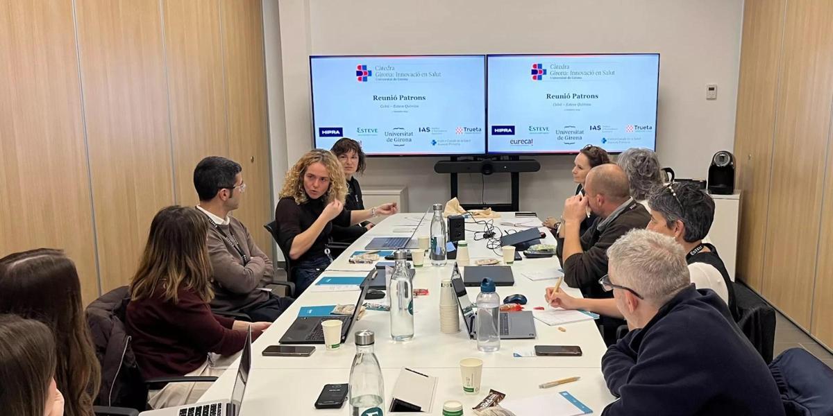 Reunió de la Càtedra Girona: Innovació en Salut amb els representants de les diferents entitats que en formen part.