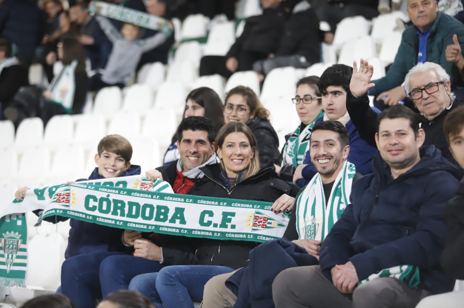 Córdoba CF-Castellón: las imágenes de la afición en El Arcángel