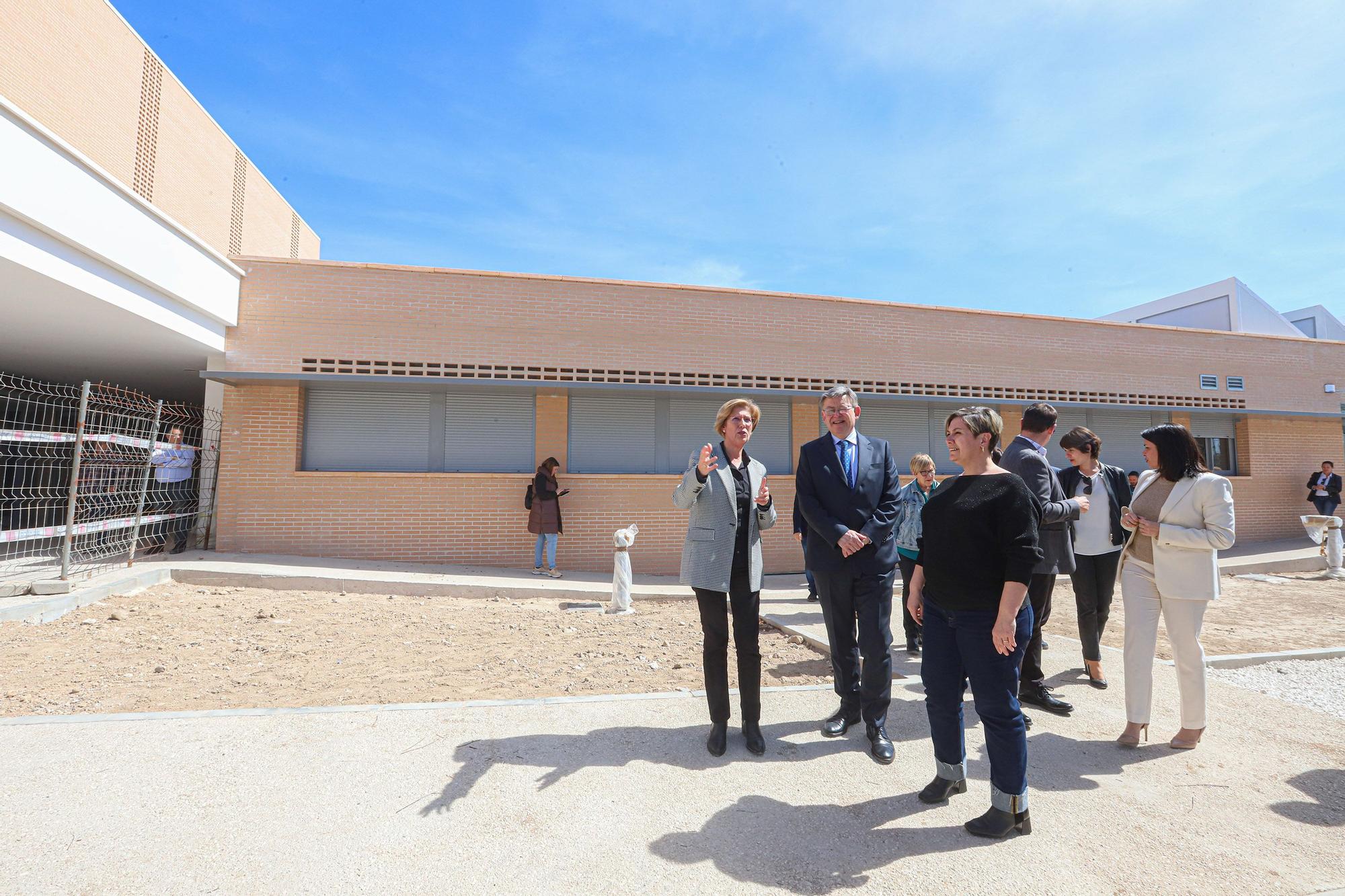 Ximo Puig inaugura la ampliación del IES Thader de Orihuela