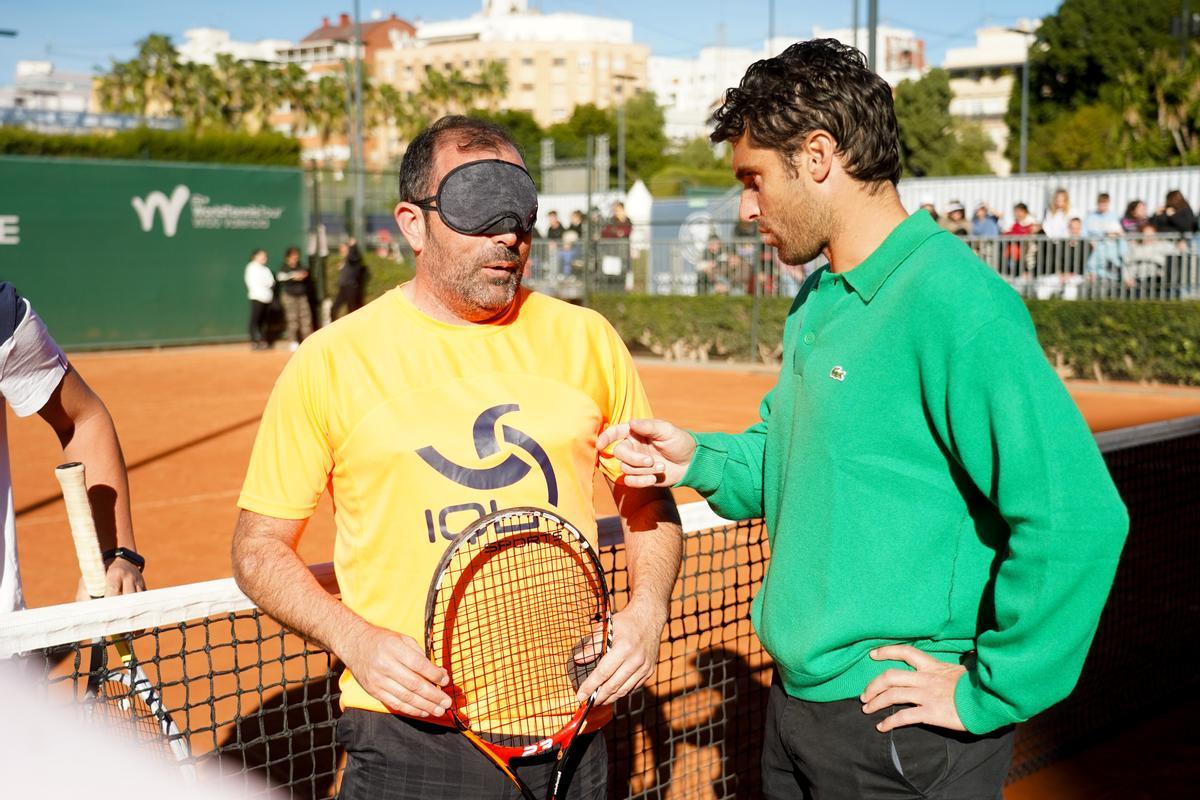 Los asistentes a la competición pudieron vivir lo que significa practicar tenis adaptado