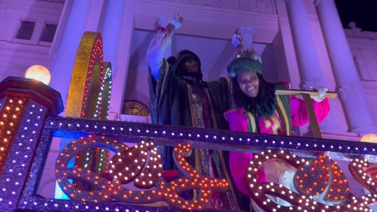 Cabalgata de Málaga de 2026: Los Reyes Magos de Oriente llenan de ilusión las calles de Málaga