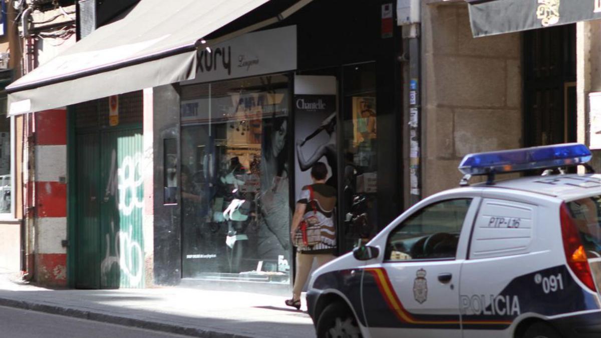 Una patrulla de la Policía Nacional durante una intervención.