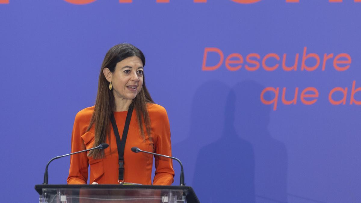 La consellera, en un foro Liderazgo Femenino realizado en València.