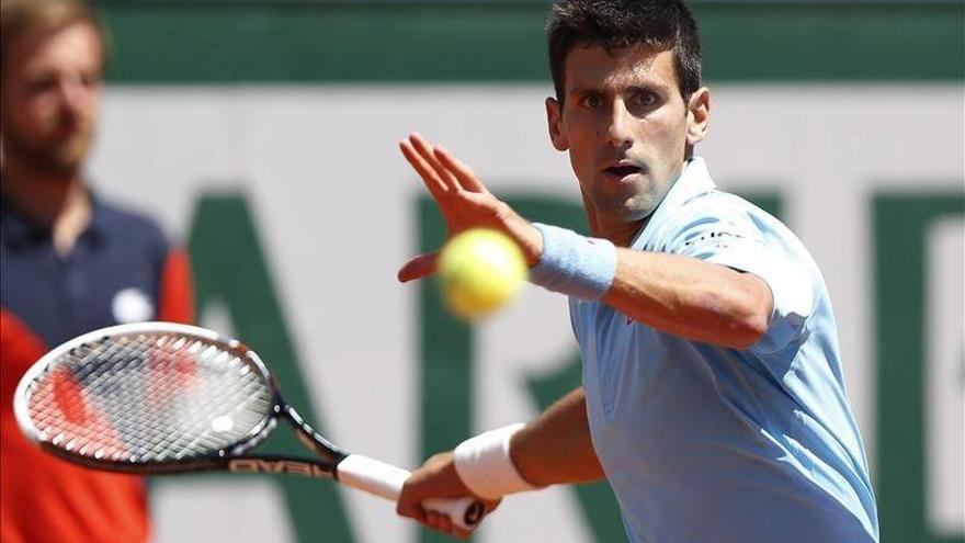 Djokovic derrota a Gulbis y jugará su segunda final