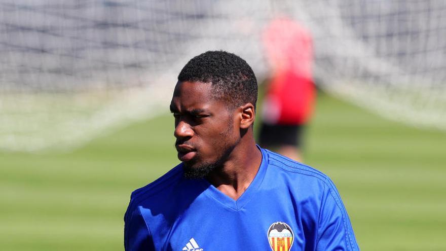 El Valencia ya ha rechazado ofertas por Kondogbia