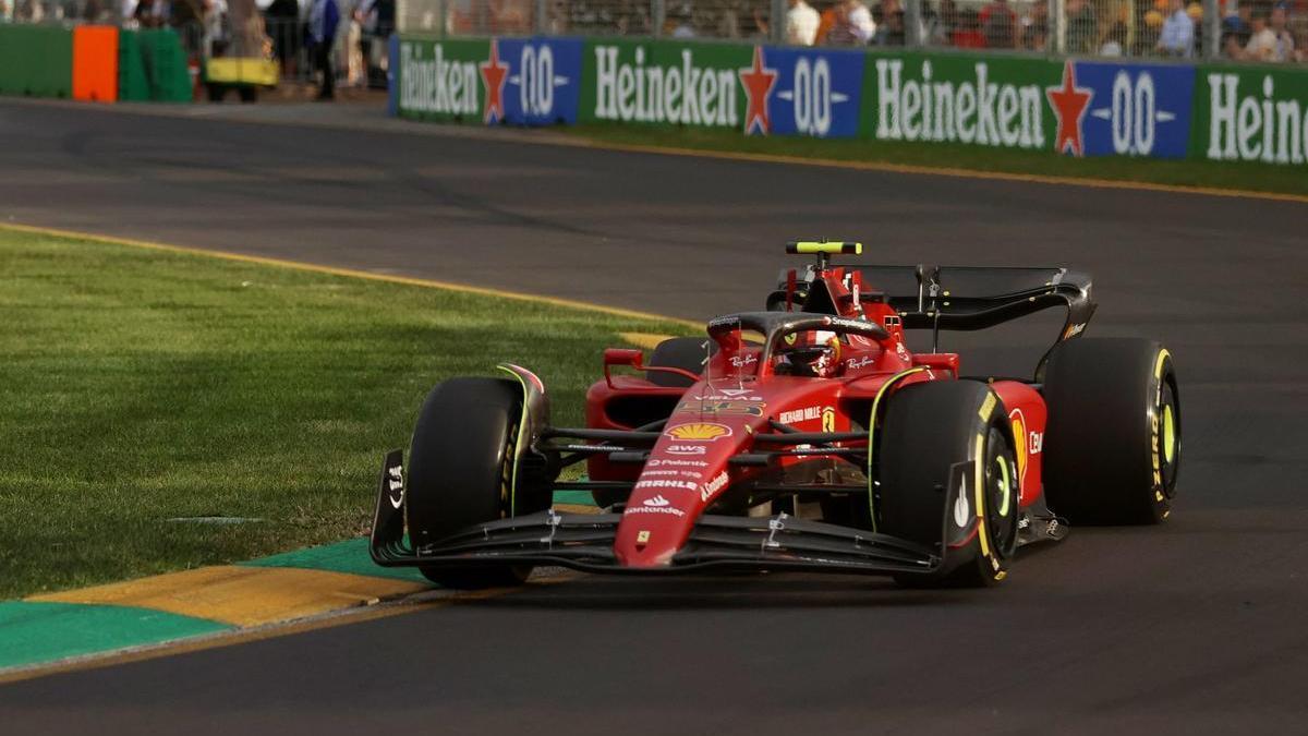 Carlos Sainz, durante los entrenamientos libres en Melbourne